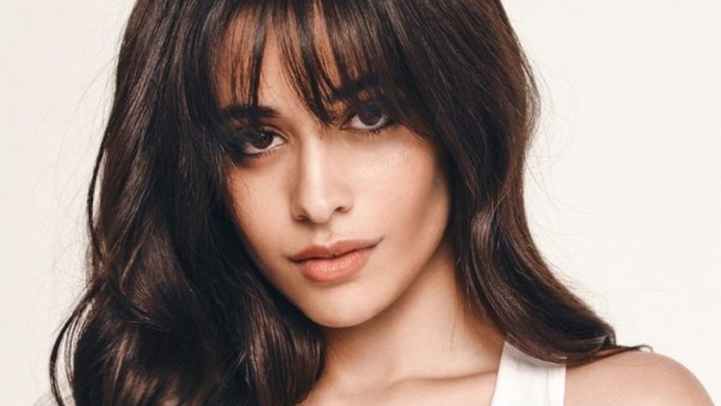 她才不是"下一个霉霉",今年获格莱美提名的她,传奇才刚开始|havana