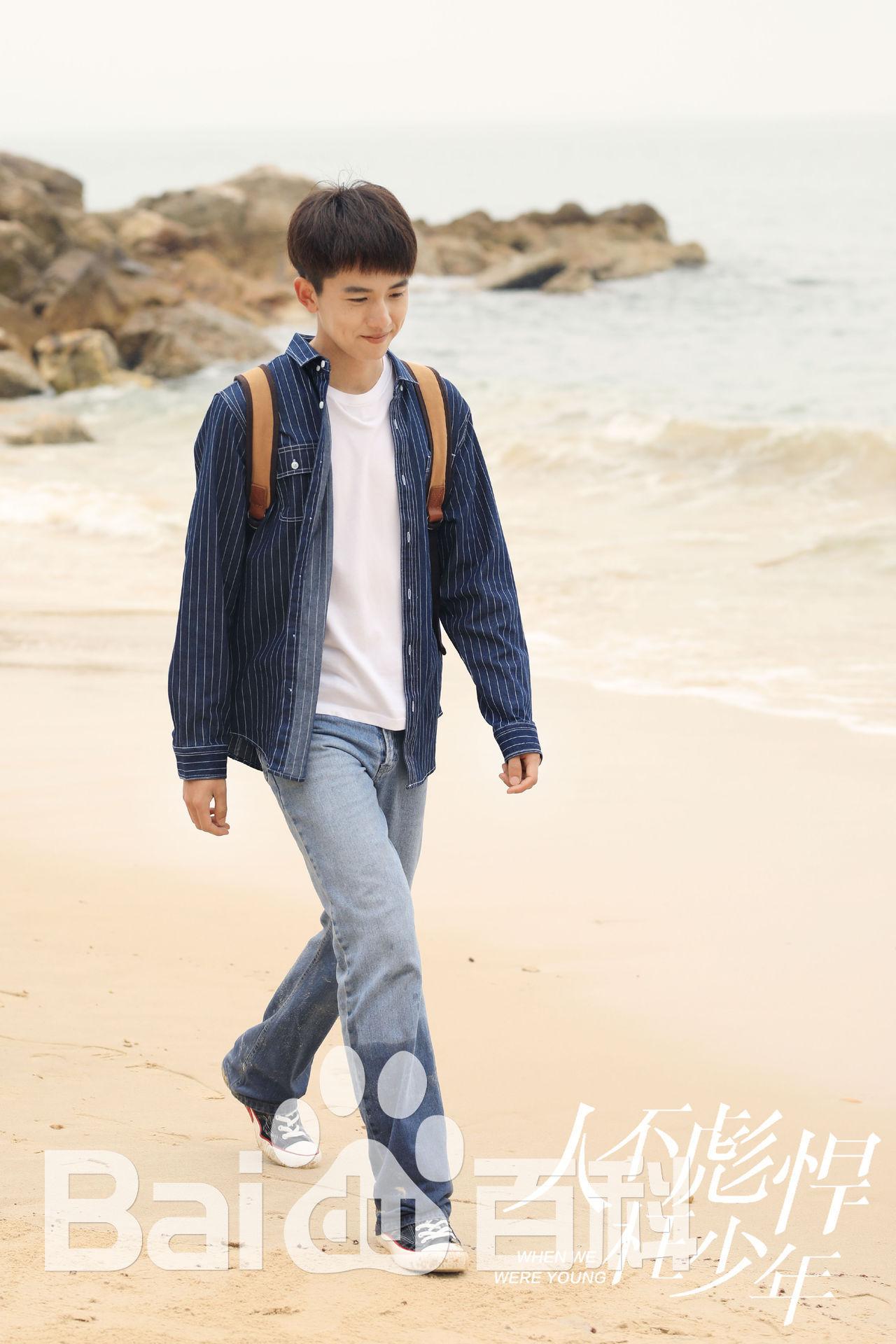 《人不彪悍枉少年》剧评,男主控的我爱上了女二,是《1988》吗?