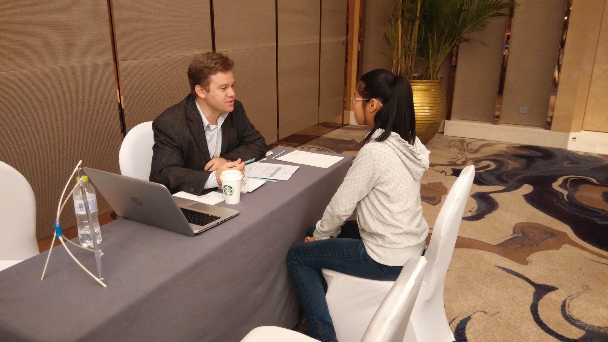 美国高中留学美国高中面试4大技巧9大问题