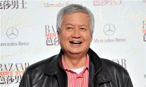 花25万美元投资公司,公司是小灵通鼻祖其实薛蛮子本人叫薛必群,但是