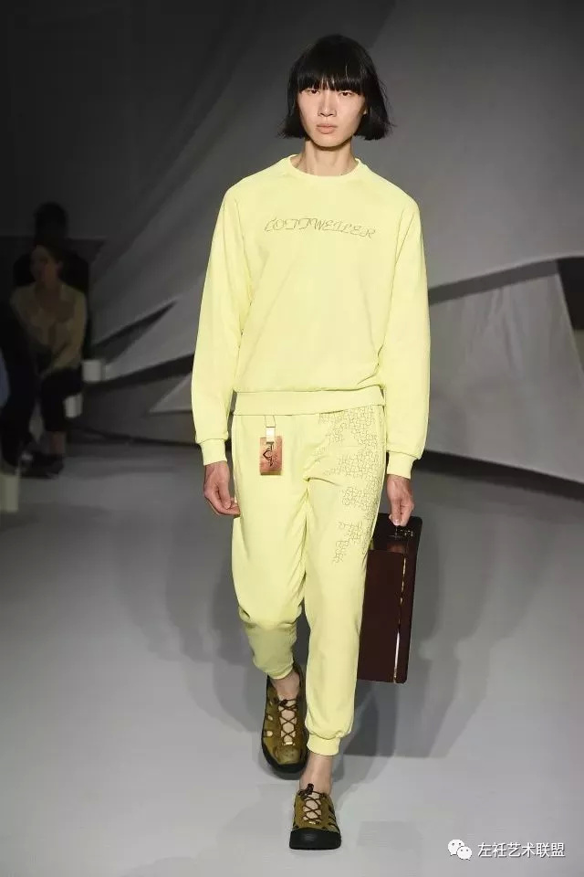 2019流行色预测,通过奢侈品走秀作品,分析201