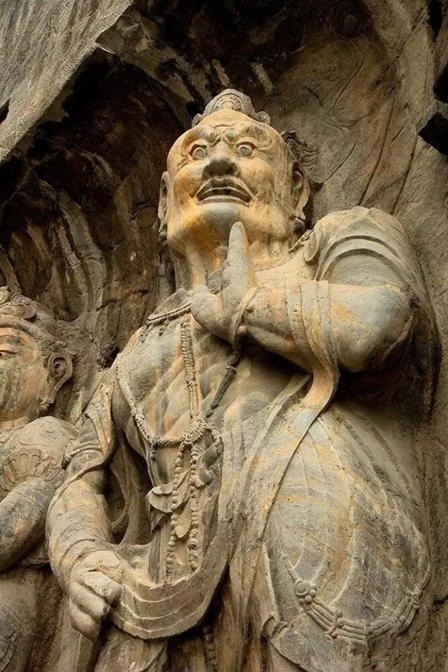 龙门卢舍那大佛,亘古不变的东方之美!