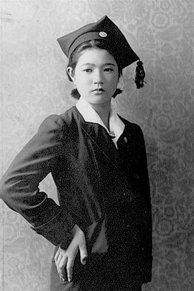 三十年代日本东京,女子的和服与洋服