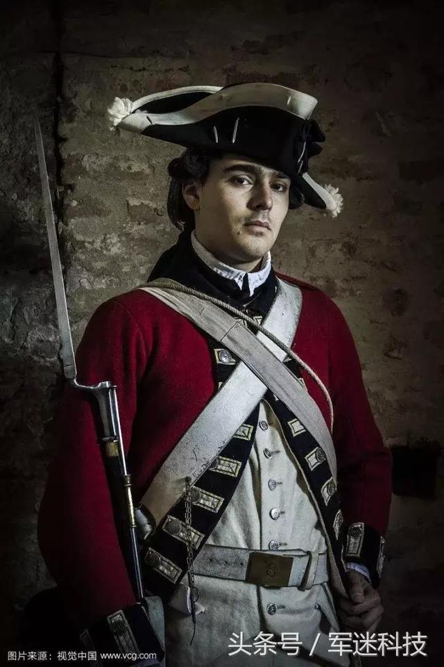 探索欧洲近代军帽和头盔发展进程|第一次世界大战|三角帽|普鲁士_新浪