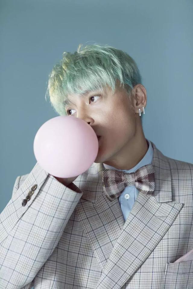 乔欣签约嘉行?贾士凯被碰瓷?黄轩flop了?