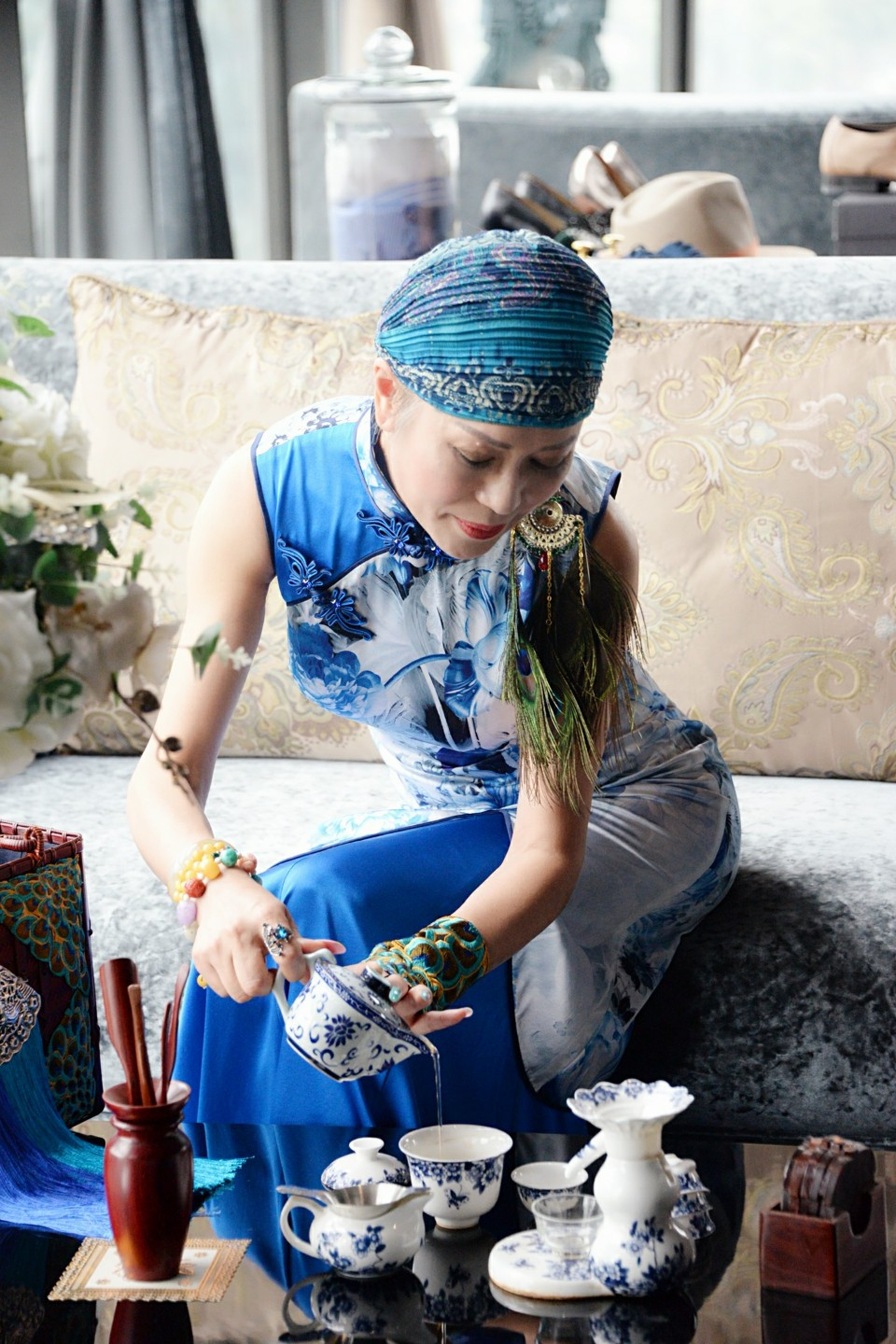 屠红英女士说道:"七彩燕御,燕御七彩人生!