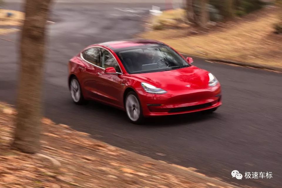 特斯拉MODEL 3高性能版凭什么和宝马M3比?-新浪汽车