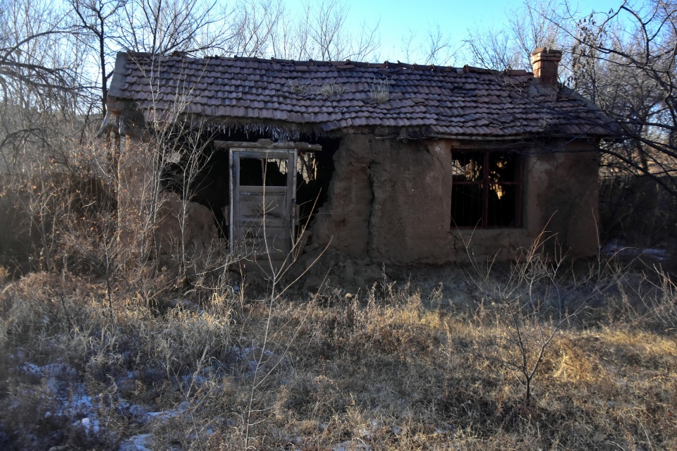 农村空心化严重人走了房子破败不堪谁家房子最破谁家过的最好