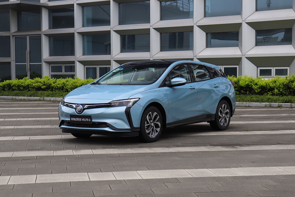 又是一台狠货!合资新车空间大颜值高,16万起步很有实力!