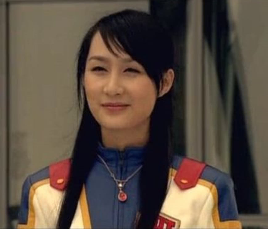 2006年毕业于上海戏剧学院表演系,曾出演过《金甲战士》《和空姐一起