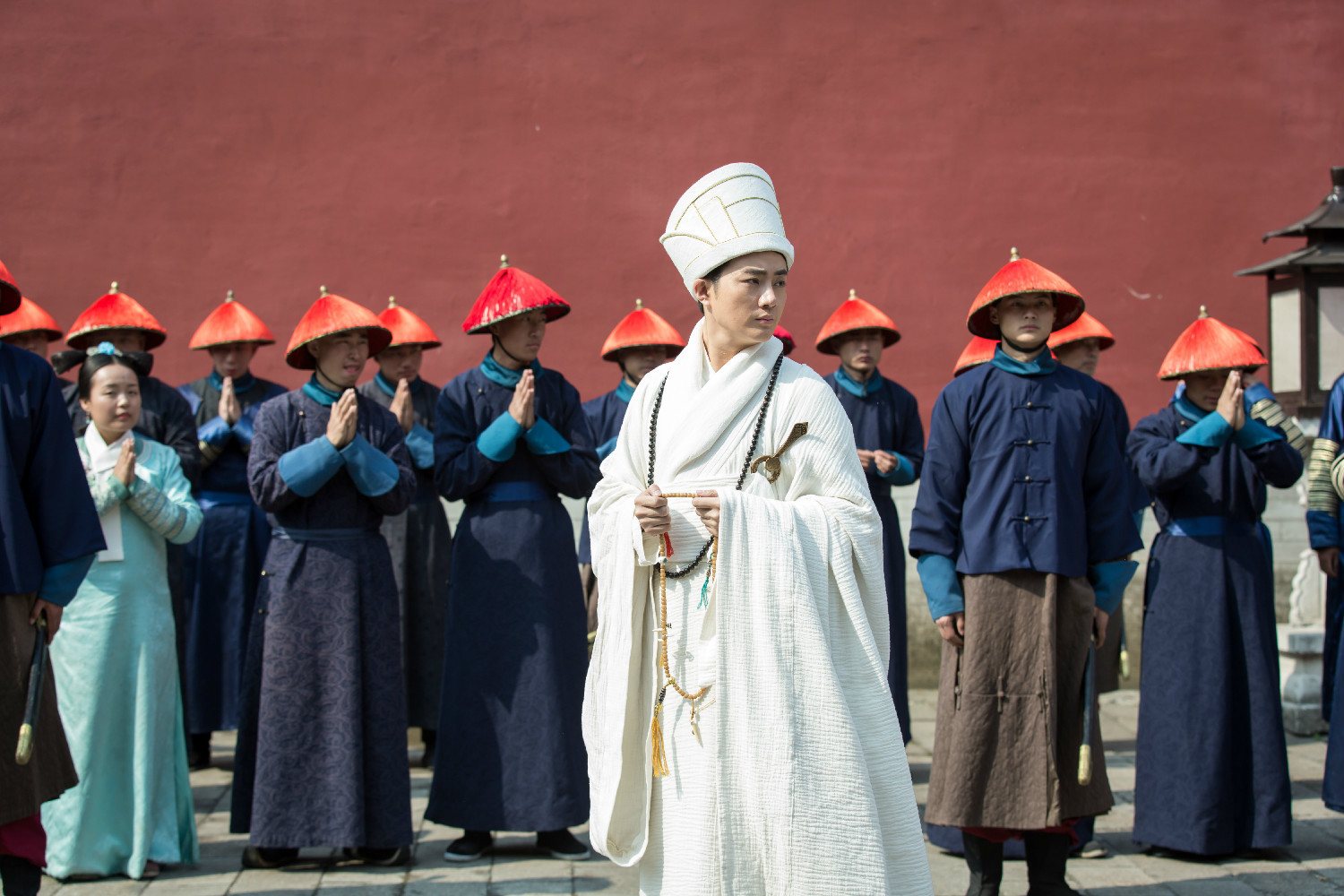 余少群与周迅心动对戏 俊朗版安吉"如懿"收官