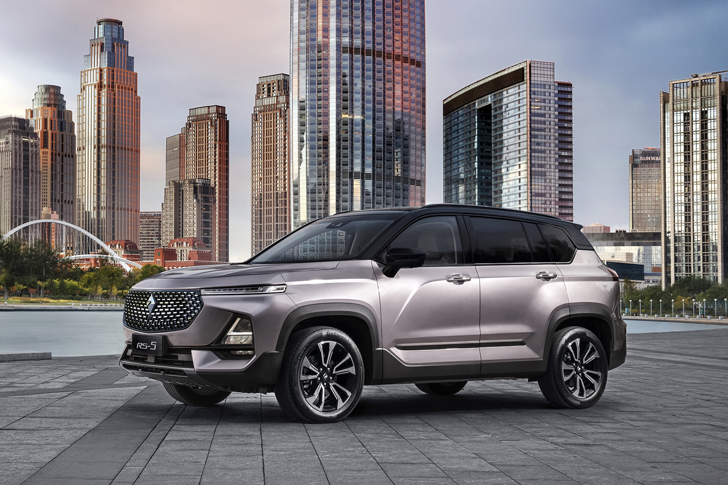 宝骏rs-5正式预售 预售11.58万起能否助力宝骏迈向高端