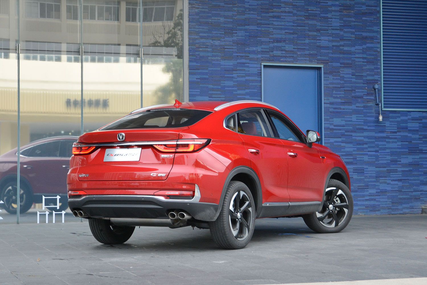 想买轿跑suv的有福了 15万级亲民高颜值长安cs85 coupe上市