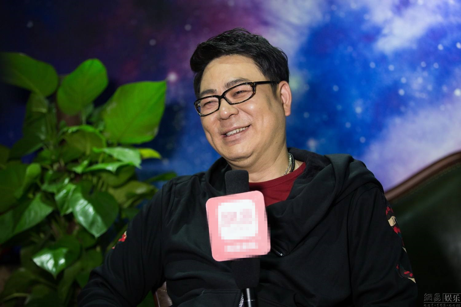 为追求小11岁娇妻他写一部剧拍成电影还在房产证上写妻子名