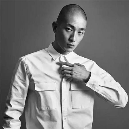 卡尺头光头发型检验男士颜值标准