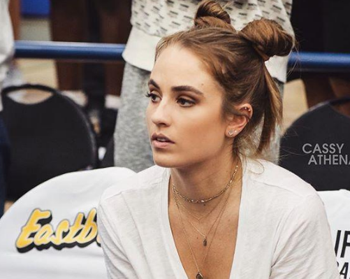 羡慕,罗伯森女友瑞秋实在太漂亮,超模与其相比不禁黯然失色