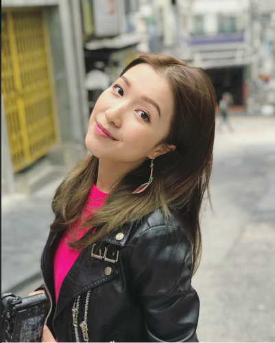 春光浪漫不能辜负,李泽楷女友郭嘉文好心情,周末外游也要撒娇!