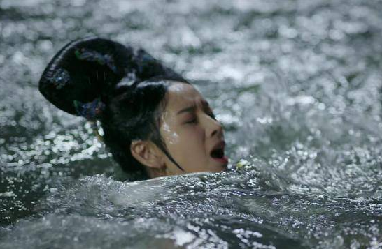 《如懿传》富察皇后落水众人装作不知,如此结局让人唏嘘