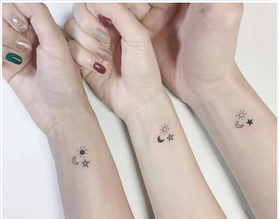 最近火了"假装闺蜜"闺蜜纹身,好看还隐蔽,你的闺蜜是真是假