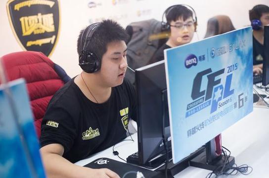 但其一直都没有忘记自己曾经是一个cf职业选手,他时不时的还是cfpl的