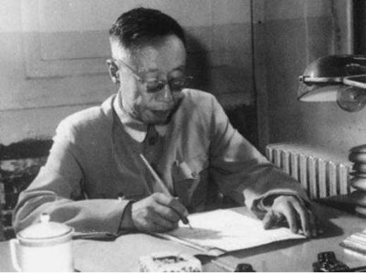 末代君王溥仪,晚年生病却没钱买药,死前口中呢喃三字,听者泪目|溥仪|呢喃|皇帝_新浪新闻