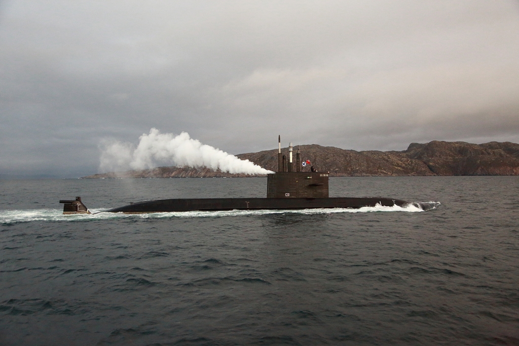 是技术还是维护问题,俄罗斯海军战舰为何常见冒出黑烟的画面