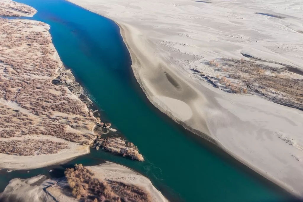 喜欢河流,追逐河流,却不为研究地理,只因一个字"爱"|江河|河流|地理