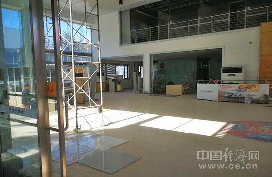【十一见闻】车市也讲“丛林法则” 两极分化冷暖自知