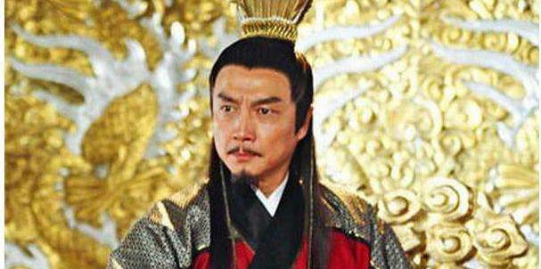 另一位令人印象深刻的反派就是封号"铁胆神侯"的朱无视,在剧中由