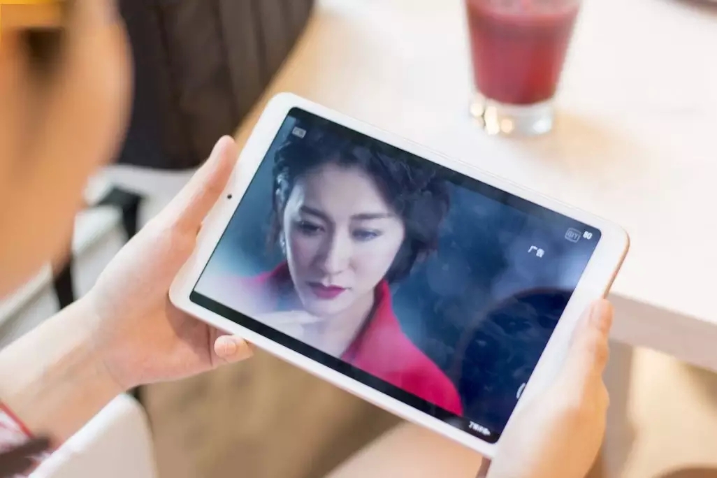 长续航大屏幕的追剧利器平板电脑应该怎么选