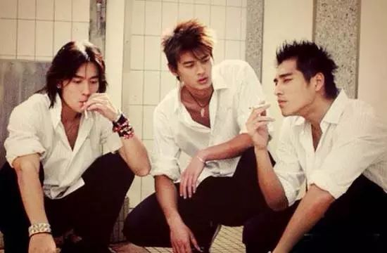 还记得郭品超吗他也被爆料恋上了网红