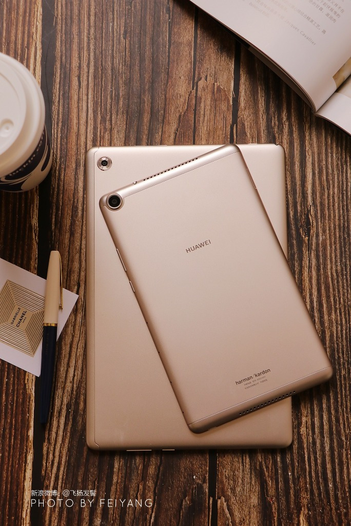 小巧而又强大的语音智能平板华为平板m5青春版8英寸