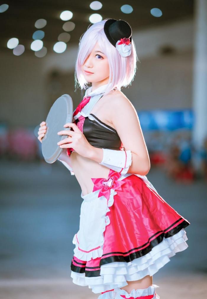 漫展最美白色丝袜美女, cos动漫人物简直太像了