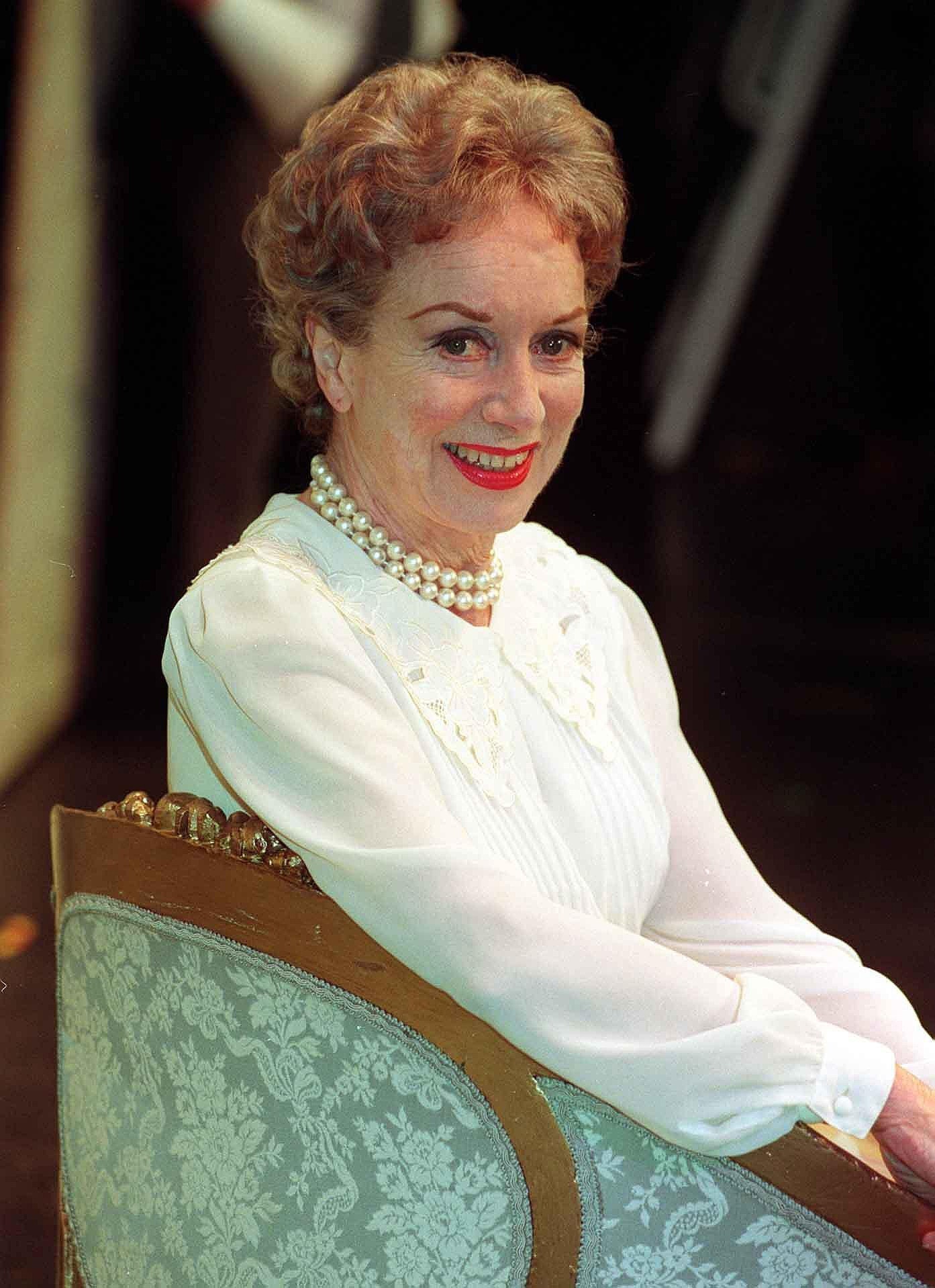 苏厄德|柯克伍德|英女王_新浪新闻