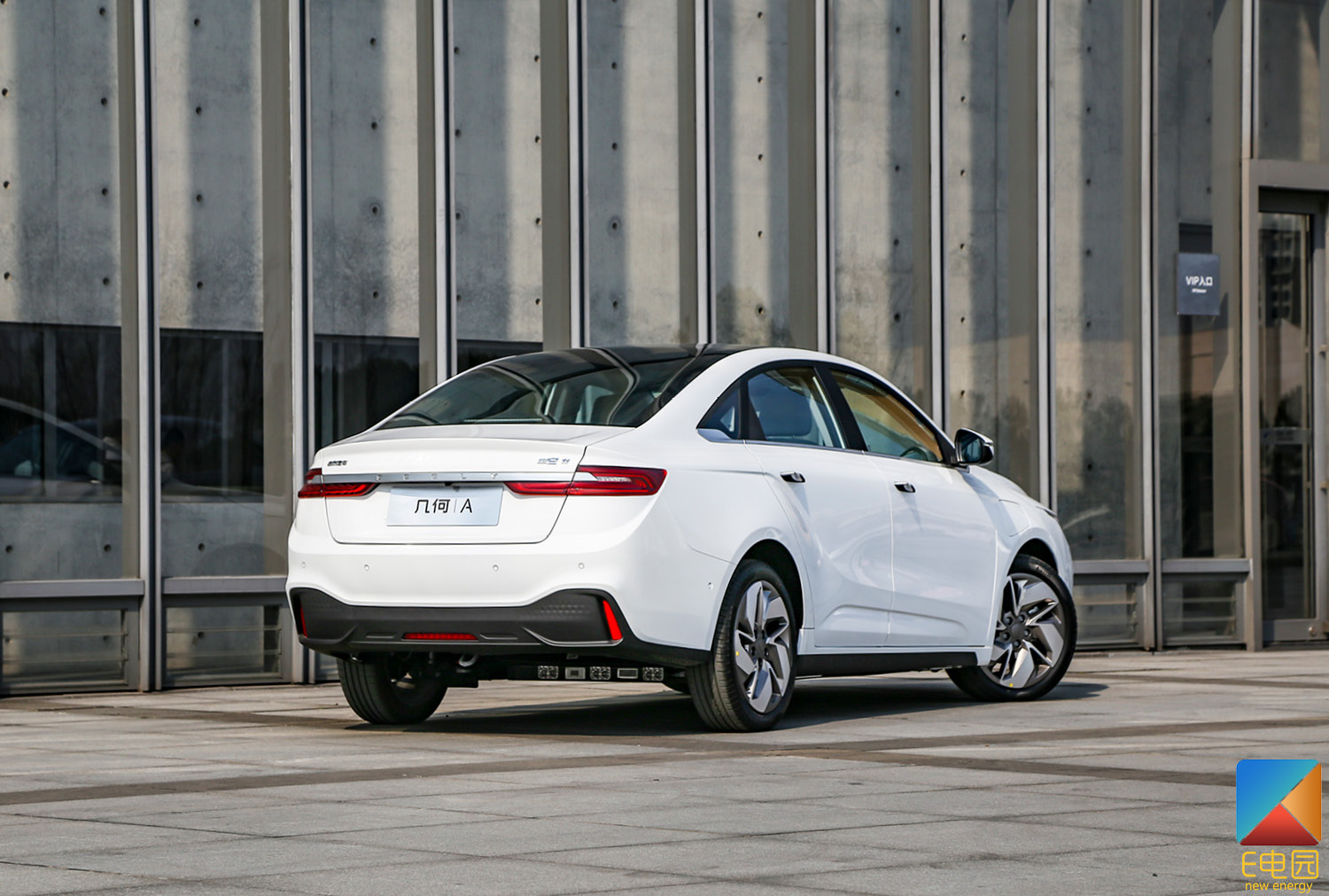 00-19.00万元 吉利几何a正式上市