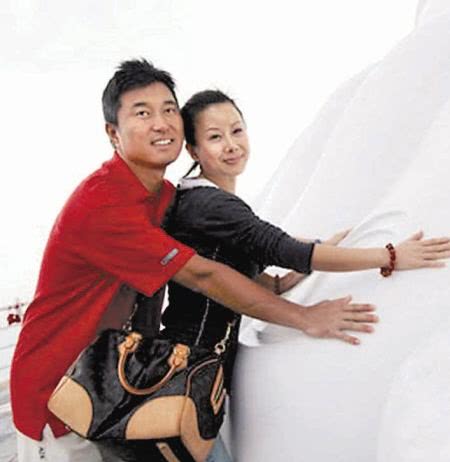 满文军再次离婚之后当上了校长网友说精神状态不错