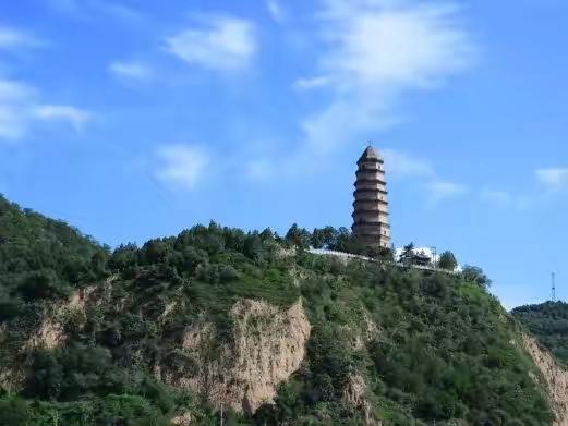 去延安旅游,必去的景点不能错过宝塔山枣园延安革命纪念馆杨家岭革命