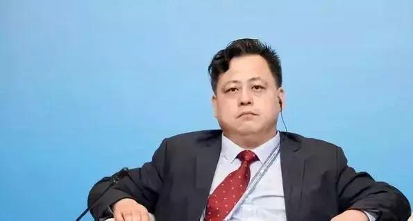 要说传音手机,不得不先提一个人,他就是传音手机的创立者竺兆江,可以