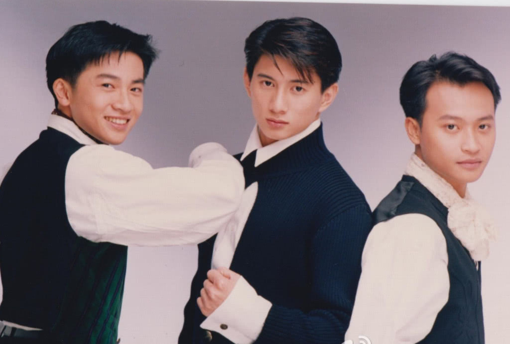 苏有朋提及陈志朋吴奇隆现场洒泪小虎队30周年演唱会成期待