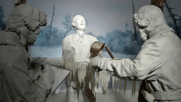曾经小编看过一部名字叫做黑太阳731的电影,这部电影揭露了日本侵略