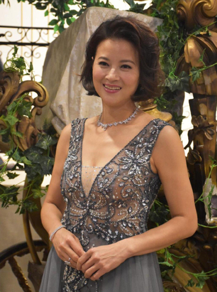 新喜剧之王|黎燕珊|往事_新浪新闻