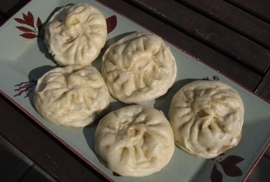 蒸包子为什么打开锅盖后就塌了