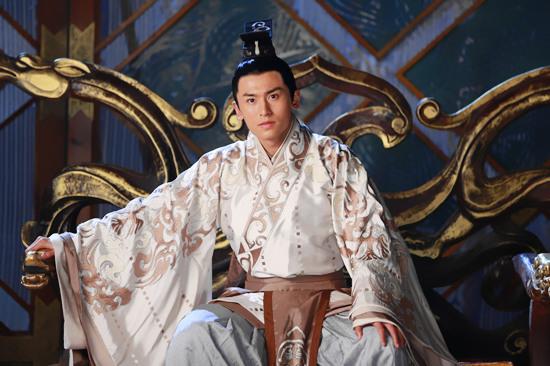 陈晓之后又一明星和于正解约?张哲瀚在微博中