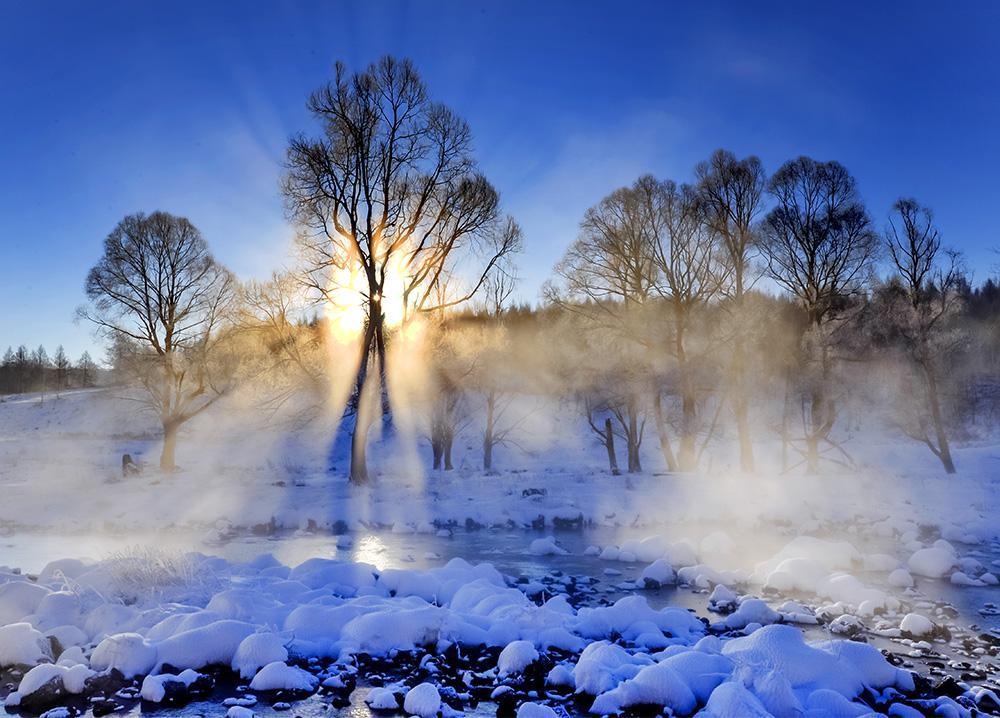 去东北赏雪景,不一定非要去雪乡,这个景区更有温度