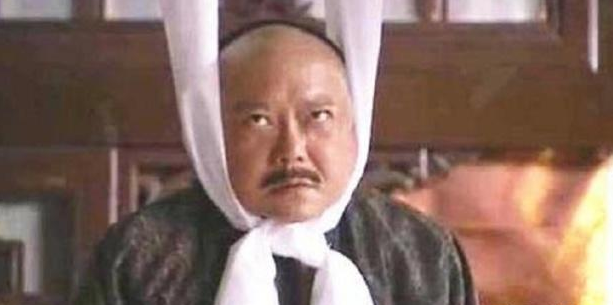 和珅看到乾隆留给他的保命诏书，竟然哭了|和珅|乾隆|诏书_新浪新闻