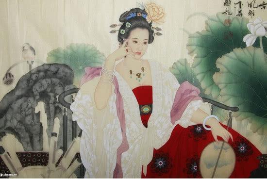 大唐杨贵妃的身高体重是多少?