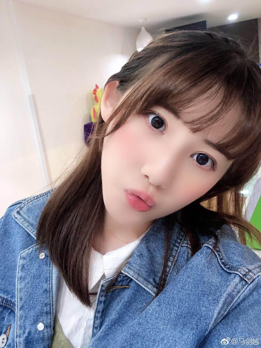 奇葩说马剑越结婚,老公也叫张杰,跳脱女团身份变身奶茶店老板