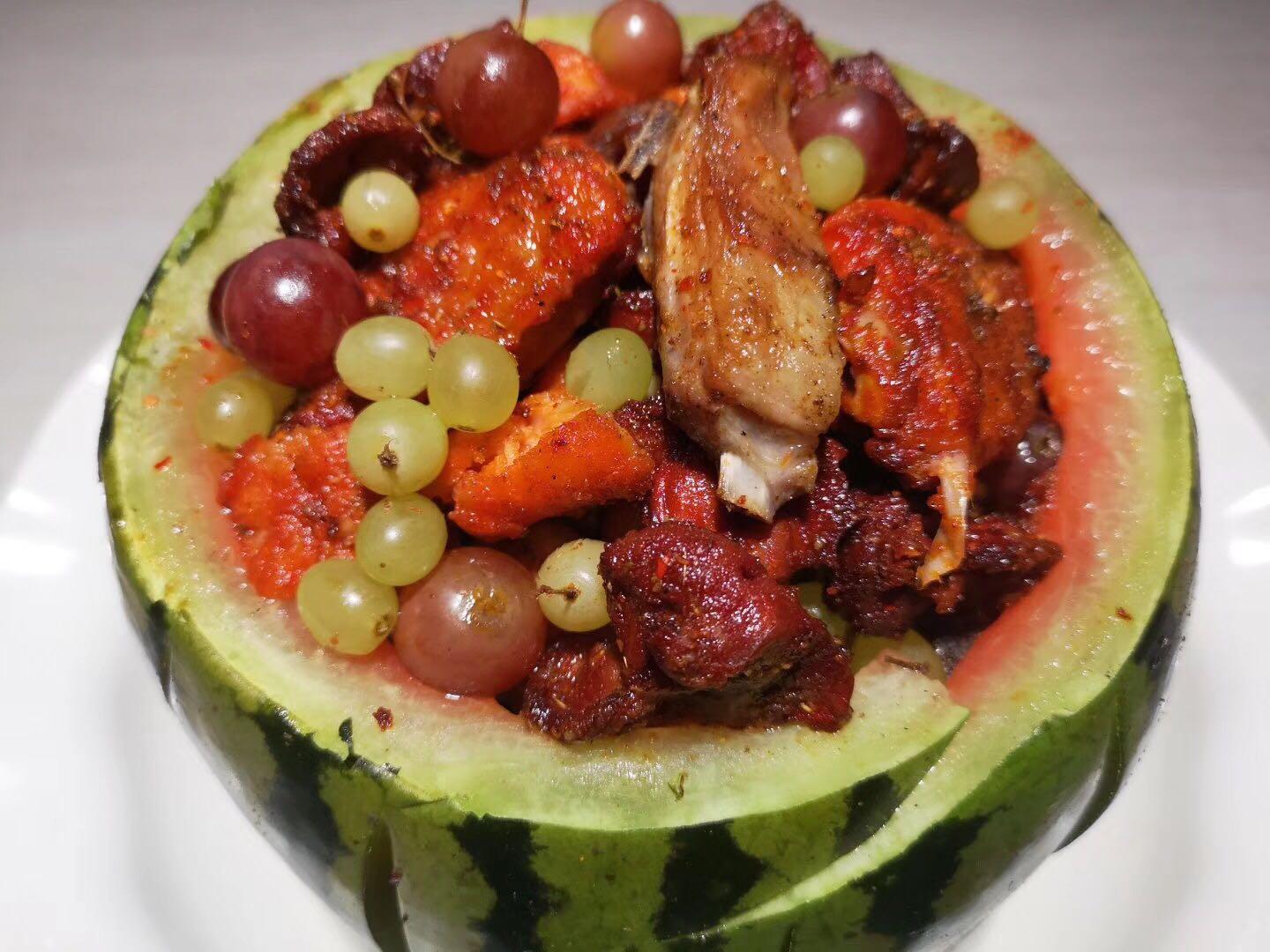 新疆的网红菜——烤西瓜,吃过之后才明白烤的不是瓜