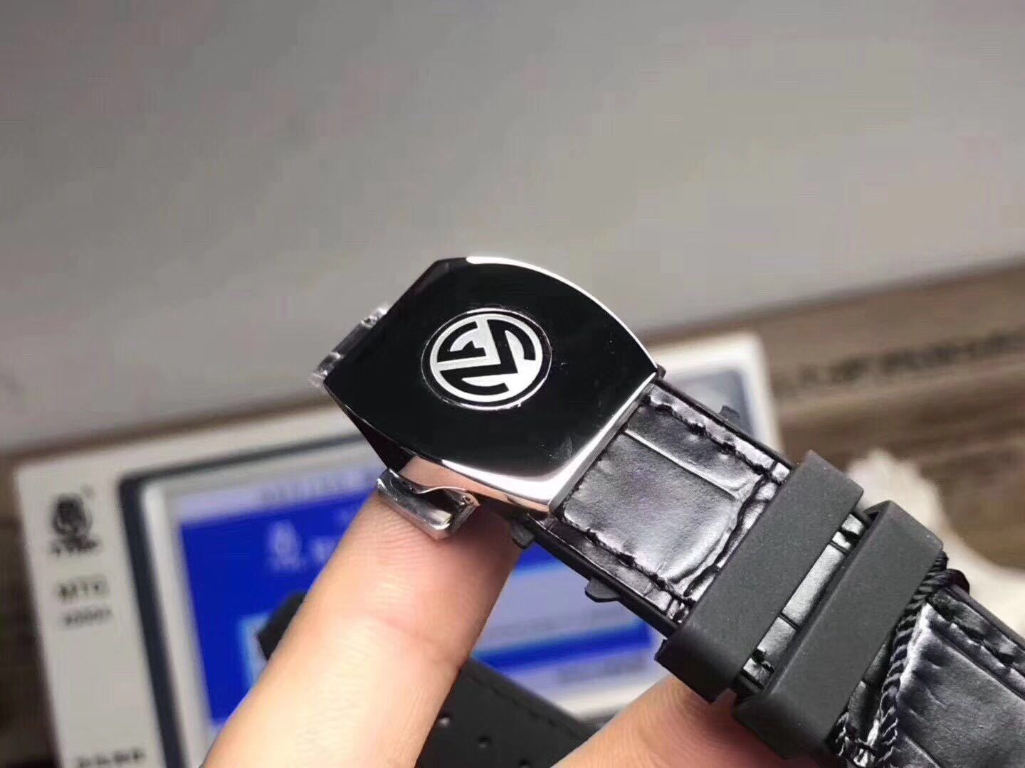 想知道顶级复刻名表潮鞋☞参考这些信息  第2张