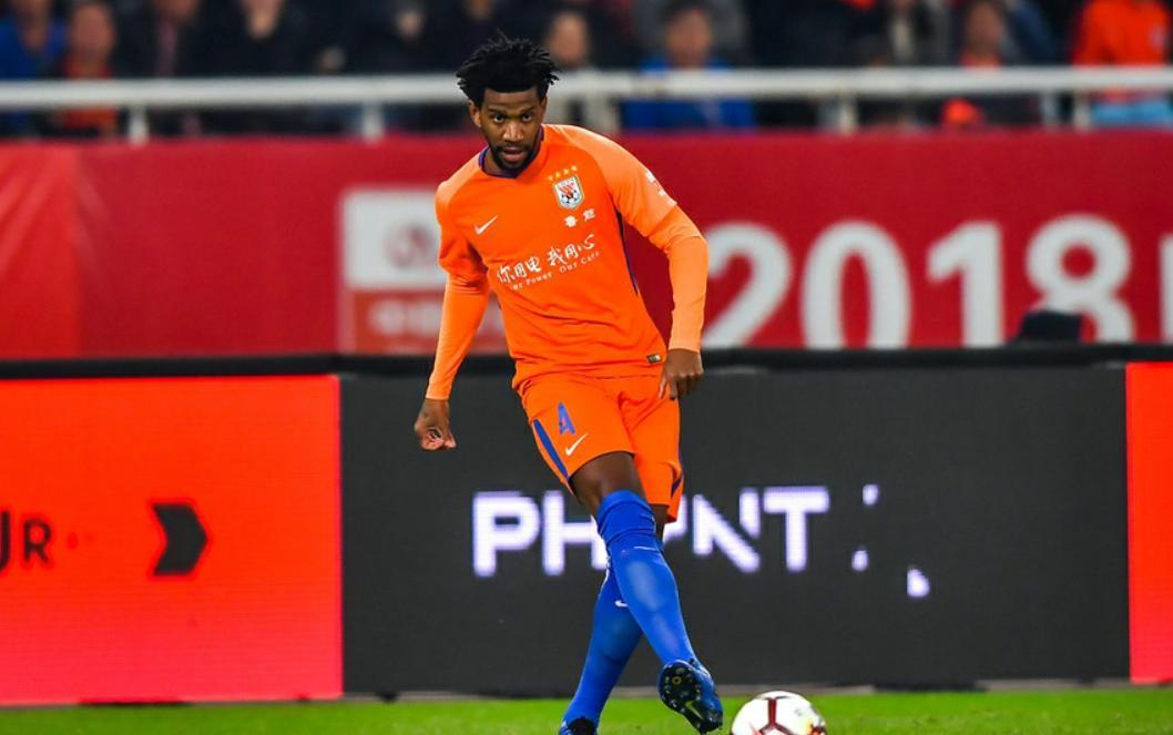 大牌来袭!曝穆里尼奥爱将或加盟,山东鲁能将成